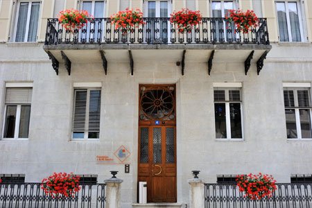 Bâtiment principal du foyer-atelier (Grande-Rue 6-8)
